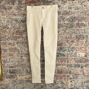 American Eagle Super Stretch White Denim Jeggings